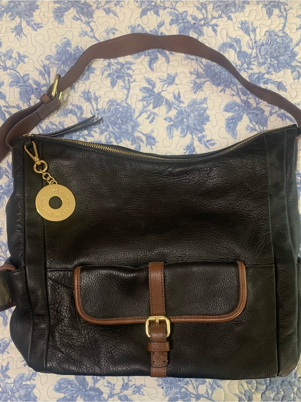 Isaac Mizrahi Black Leather Bag with Gold Disc Charm